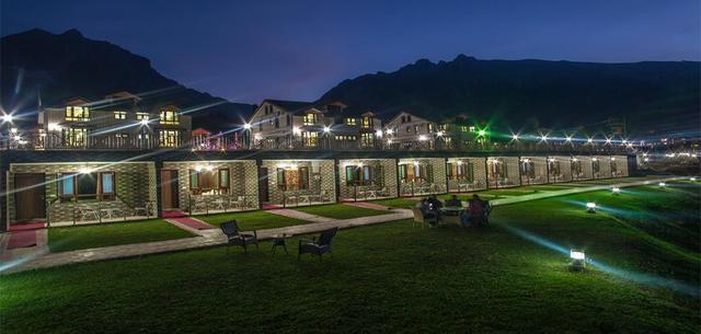 Hotel Sindh Resort
